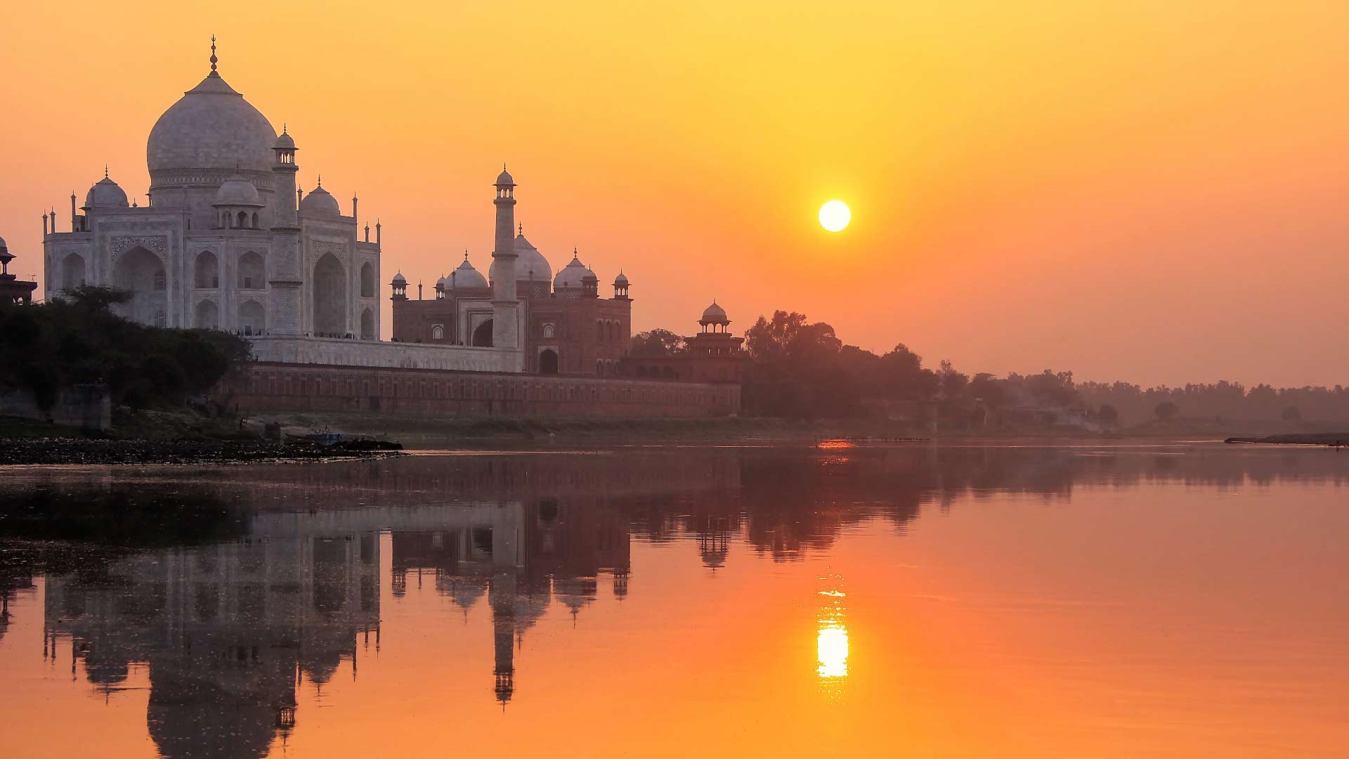 Guide to Agra, India for Photographers and Adventurers Guide to Agra, India for Photographers and Adventurers