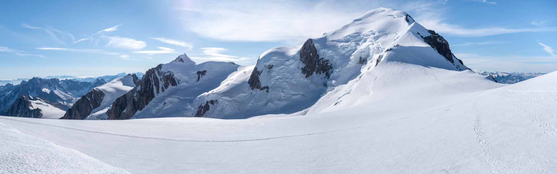 Mont Blanc Summit – 2025 Expedition Adventure Mont Blanc summit and glacier view during the 2025 hiking expedition